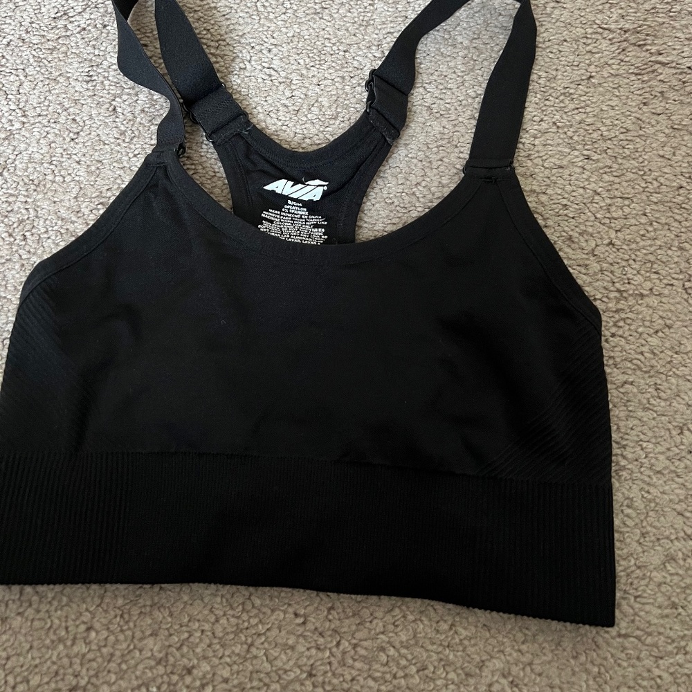 Sports bra